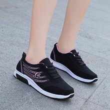 Chúc các mùa thoáng khí Hàn Quốc giày lưới bình thường thế hệ quốc tế giày chạy nhẹ sinh viên giày thể thao nữ bán buôn Giày tuyết nữ