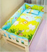 Giường bảo vệ trẻ em được bao quanh bởi giường cotton hoạt hình 笠 gối vải chống va chạm nhiều màu sắc hỗ trợ tùy chỉnh Giường trẻ em