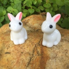 Trang trí cảnh quan vi Gaussian White Rabbit Rabbit Rabbit Rabbit tai nhỏ đồ trang trí nhỏ thủ công nhựa Mô hình động vật và thực vật