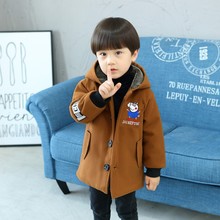 Mùa đông 2018 mới của trẻ em Hàn Quốc lông lợn áo len dày cho bé cộng với áo nhung thủy triều quần áo trẻ em bán buôn Áo khoác len