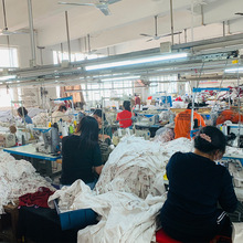 Sơn màu nhà máy Amoy để đảm nhận quần áo phụ nữ áo len tùy chỉnh áo thun quần áo làm việc quần áo xử lý hàng loạt nhỏ Tùy biến xử lý của phụ nữ