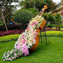 patio ngoài trời đồ trang trí cello hoa mô phỏng âm nhạc phong cảnh điêu khắc phong cách châu Âu đám cưới đạo cụ nền sắt Đồ trang trí sang trọng