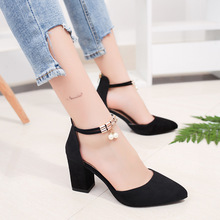 Mùa hè 2018 mới của mẹ Hàn Quốc giày cao gót nữ dày có miệng nông nữ khóa một chữ với giày mũi nhọn bán buôn Giày cao gót