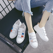 2018 mới mùa thu giản dị da hoang dã thoải mái Velcro giày trắng đế bằng giày vải sinh viên nữ Giày vải nữ