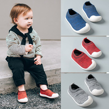 2019 giày mới chập chững bay lưới dệt giày thông thường đế mềm thoáng khí chống trượt cho trẻ em Giày em bé
