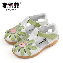 Giày snaf trẻ em nữ giày dép da Baotou giày công chúa Mùa hè trẻ em mới dép trẻ em Dép trẻ em