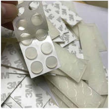 Trắng bán cầu silicone pad chống trượt sản phẩm silicone một mặt tự dính băng dính pad trong suốt silicone mat Đệm silicon
