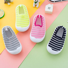 Giày xuân hè cho trẻ em 1-3 tuổi 4 thoáng khí một chân nam và nữ Giày dép trẻ em đế mềm đế mềm cho bé Giày em bé