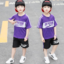 Mùa hè mới sản phẩm big boy tay ngắn cổ tròn áo thun ngắn hai dây phù hợp với phiên bản Hàn Quốc của cậu bé cotton thể thao giải trí Bộ đồ trẻ em