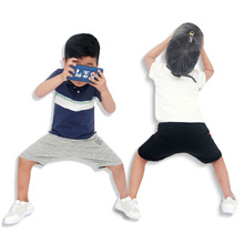Trẻ em thương hiệu Hàn Quốc mặc quần trẻ em mùa hè mới cho bé trai năm quần giữa trẻ em lớn quần short thể thao cha mẹ-con Quần trẻ em