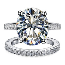 Người mẫu bùng nổ chúc nhẫn cưới châu Âu và châu Mỹ Nhẫn kim cương bốn mặt quá khổ sang trọng Phụ nữ đầy đủ nhẫn kim cương Nhẫn