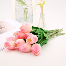 Bán buôn bó hoa cưới của hoa tulip mô phỏng PU giả hoa trang trí nhà với hoa gỗ cầm nhỏ tulip Cầm hoa