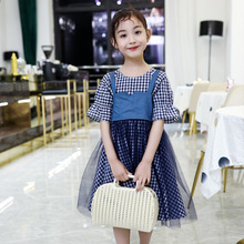 Bộ đồ trẻ em mùa hè 2019 cho bé gái mới đầm ngắn tay phù hợp với phiên bản Hàn Quốc của những chiếc áo lưới trẻ em sợi lớn khâu hai bộ thủy triều Bộ đồ trẻ em