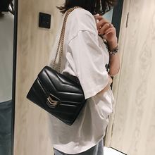 Túi xách nữ nhỏ 2019 phiên bản mới Hàn Quốc của túi đeo vai hoang dã Túi đeo chéo Lingge Túi nhỏ vuông nhà sản xuất nguồn Túi xách thời trang