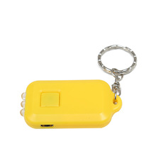 Bán nóng sáng mini sạc nhựa ABS đèn pin USB ba đèn xe chìa khóa đèn pin mặt dây chuyền bán buôn Đèn pin