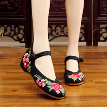 Hoa đầy màu sắc, giày thêu dân tộc, giày Bắc Kinh, nêm, tăng gân, giày nữ, giày nhảy vuông Giày nữ