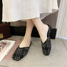 Phiên bản Hàn Quốc của giày lười kẻ sọc sang trọng 2019 xuân hè mới gót thấp một nửa kéo giày Muller giày nữ Dép da