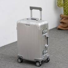 Bán buôn túi nhỏ góc nhôm khung kim cương xe đẩy trường hợp phổ bánh xe hành lý lên máy bay mật khẩu khóa thời trang giản dị Vali nóng