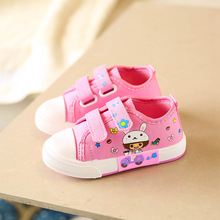Nhà máy sản xuất trực tiếp mùa xuân giày chống trượt mới cho trẻ em Giày vải phiên bản Hàn Quốc của giày trắng thoáng khí hoạt hình Giày thông thường Velcro Giày vải trẻ em