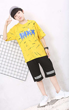 Bộ đồ trẻ em mùa hè 2019 cho bé trai phiên bản mới của Hàn Quốc Quần áo trẻ em trong quần bé trai bằng lụa băng đô hai bộ 8840 Bộ đồ trẻ em