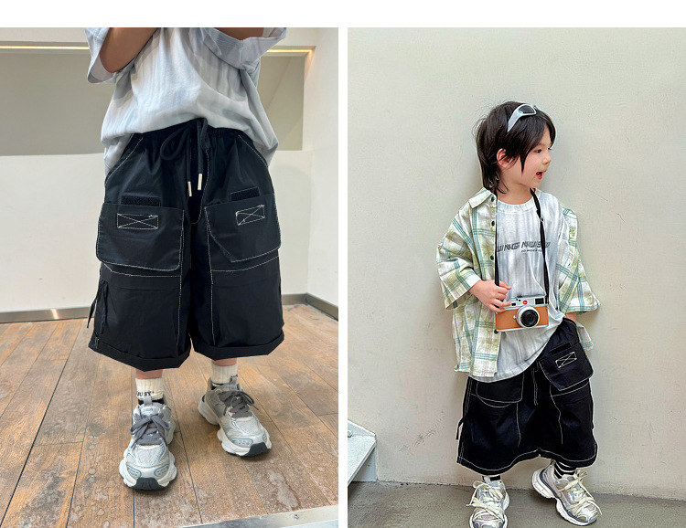 Boy leisure time shorts 2024 summer The new Korean version children Overalls Zhongda Tong Big pocket Versatile trousers tide