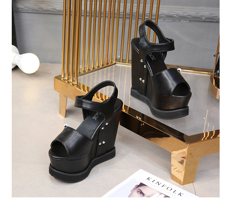 2020 spring The new Fish mouth waterproof Internal elevation Muffin Thick bottom Slope heel Sandals 15 a centimeter Hentian Gao