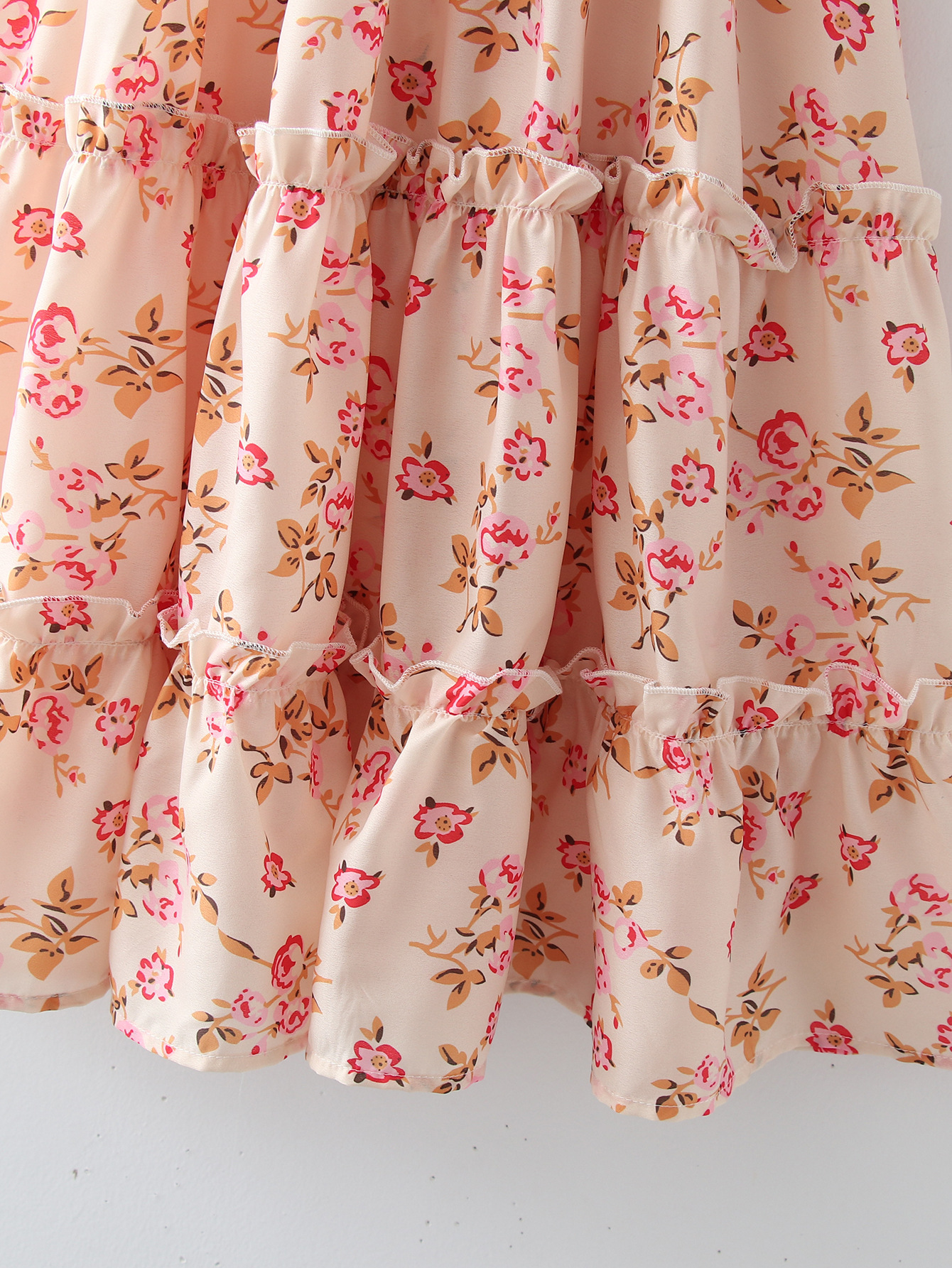 Loose Elastic Printed Short-Sleeved Floral Dress NSBRF110944