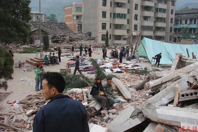 平武地震图片