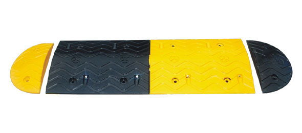 专业供应减速带 优质橡胶减速带 道路减速带 线槽减速带