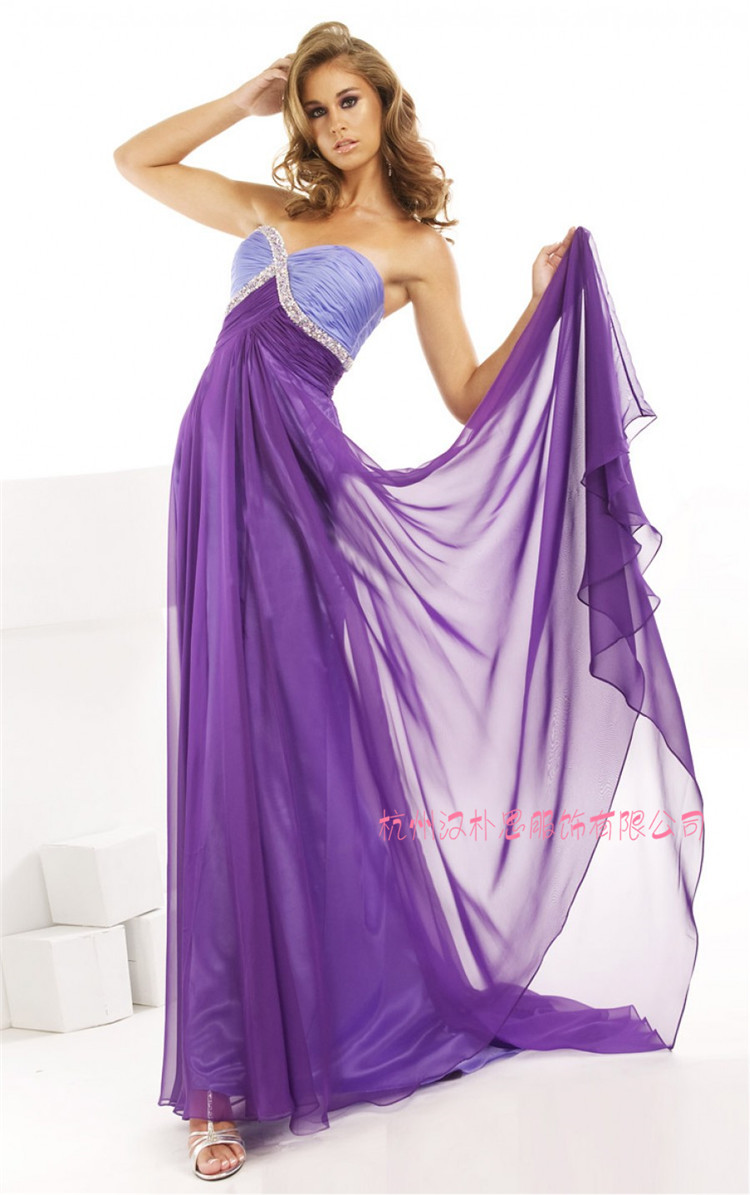 抹胸拖地雪纺紫色礼服 齐地钉珠婚纱礼服批发 高级定制