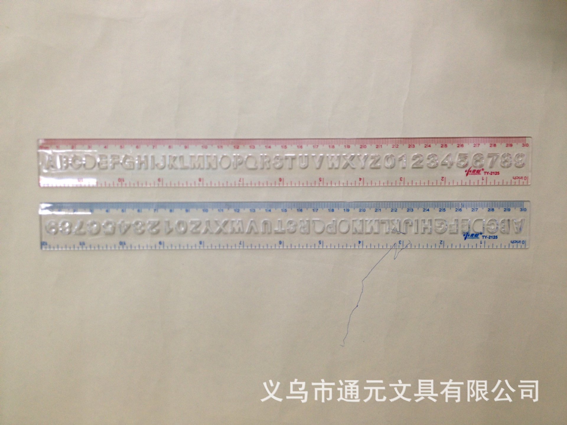 厂家直销小青蛙30cm塑料直尺字母尺数字尺透明双面刻度带英寸