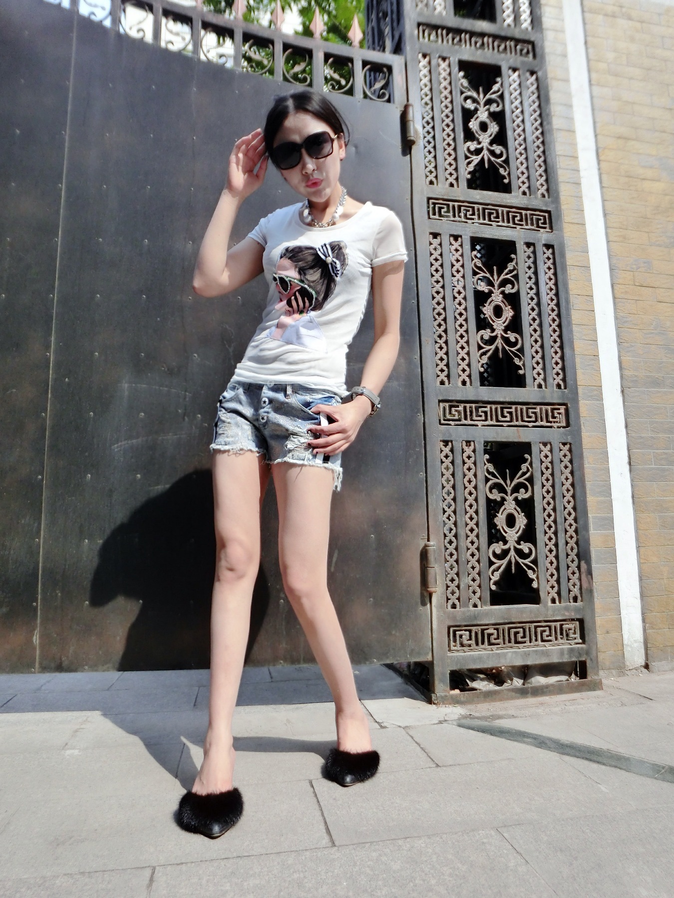 批发销售 2014年春季女装新款爆 美女图蕾丝棉t