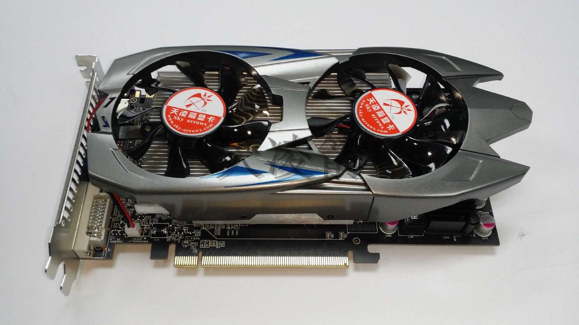 全新gtx750ti 真實2g d5劍靈 lol 魔獸 秒gt740 gt730不藍屏死機