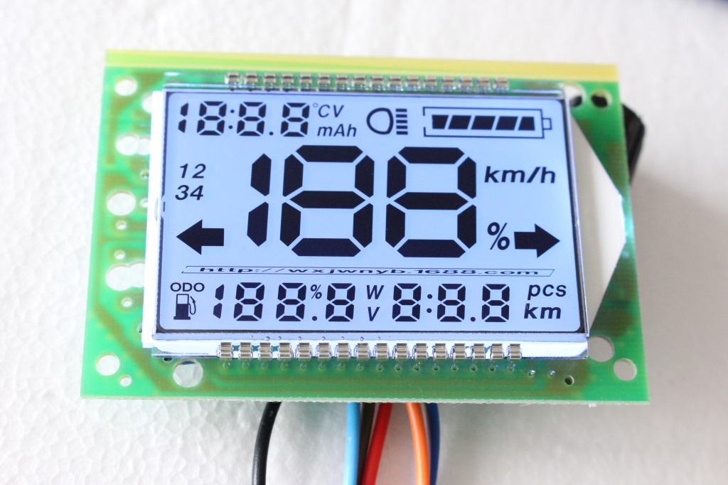 電動車液晶儀表電瓶車電量表速度 累積里程檔位溫度時間lcd碼錶