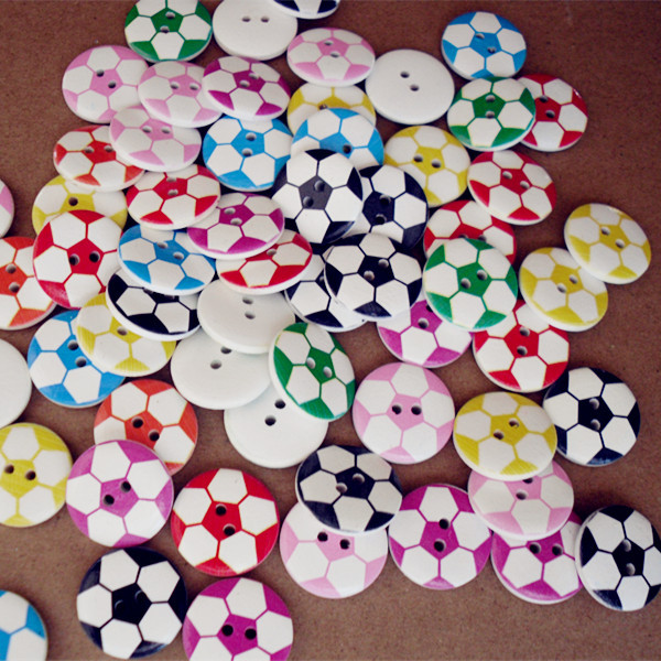 Handmade DIY \ Painted Football Pattern 20MM Wooden Button Clothing Accessories_voghion.com
