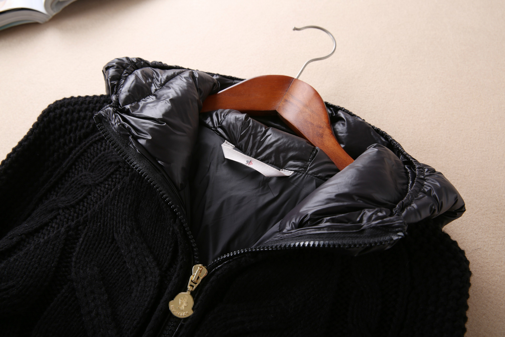 法国户外品牌秋冬新款女士短款羽绒服针织拼接羊毛毛衣鸭绒内衬