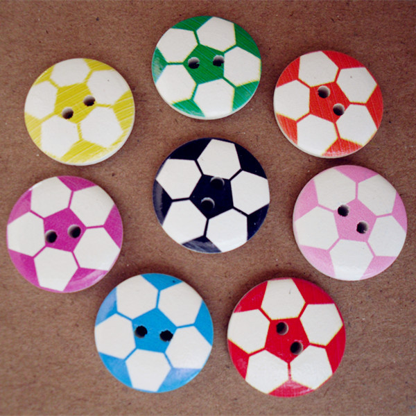 Handmade DIY \ Painted Football Pattern 20MM Wooden Button Clothing Accessories_voghion.com