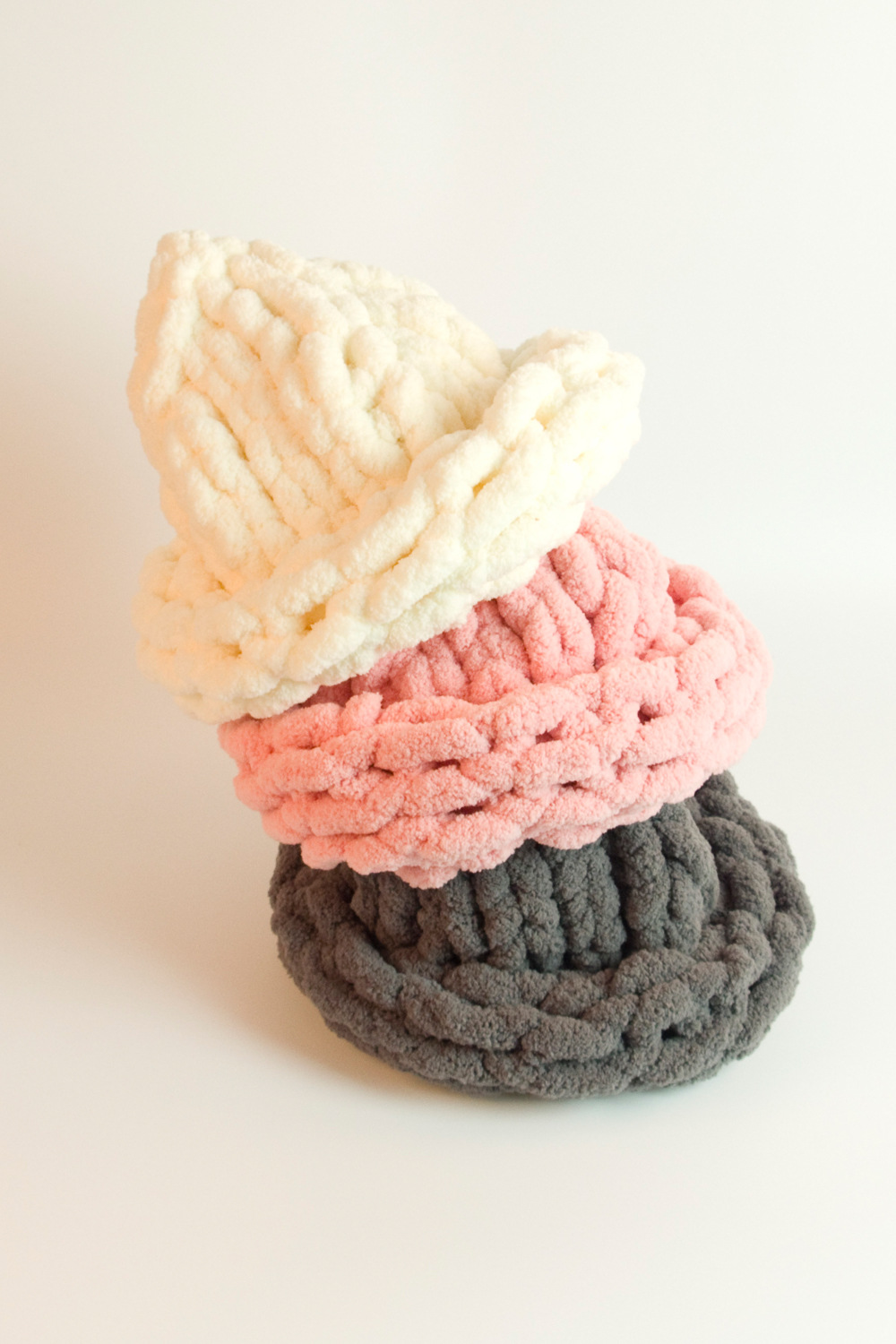 珊瑚绒帽子的简单织法图片