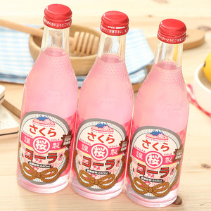 日本木村饮料 富士山樱花味可乐汽水饮料纪念收藏240ml*20瓶/箱