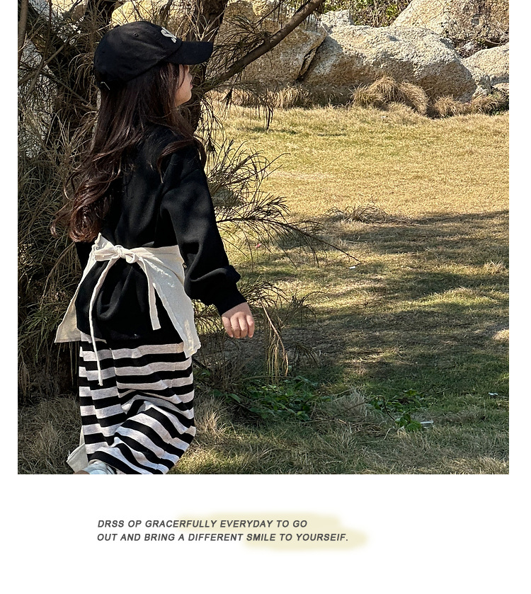 Children's Korean Alphabet Long sleeved Sweater 2024 Spring Dress New Western Loose Top Girl's Versatile Sports Fashion_voghion.com